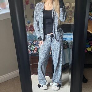 Anne Klein Black and Grey Leopard Print Button Up Lounge 2 Piece Soft Pajama Set